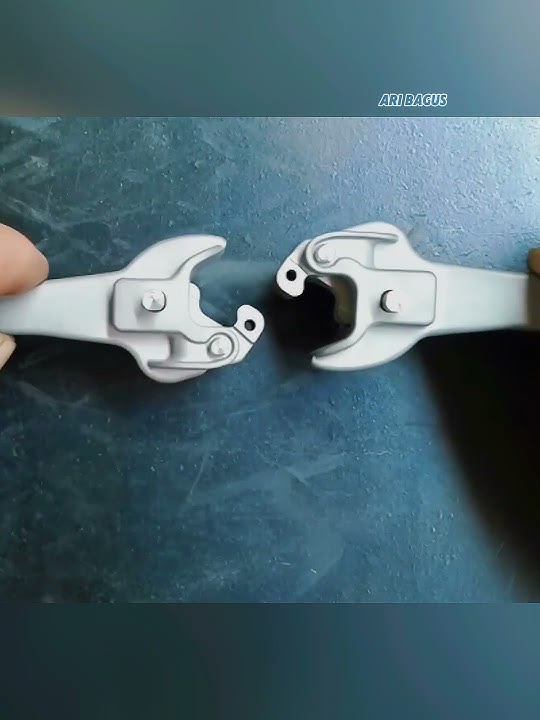 Train carriage hook 🚂 #uniqueinfo #science #technology #coupler #railway #pakistan #train