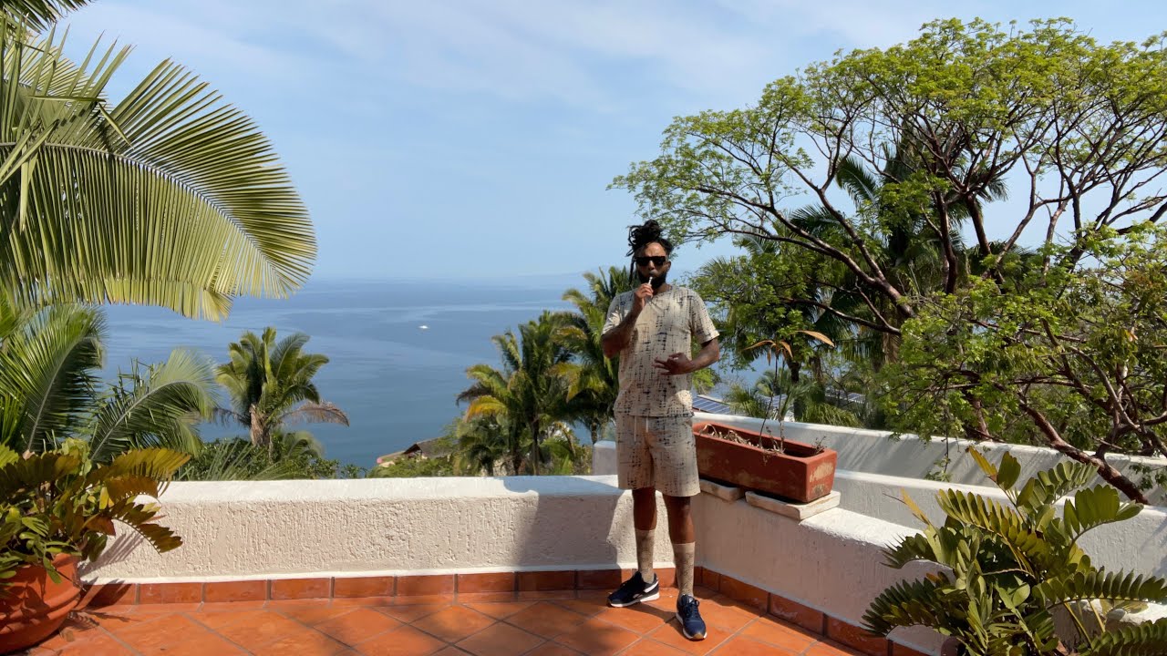 Puerto Vallarta - Official music video GBM$auce