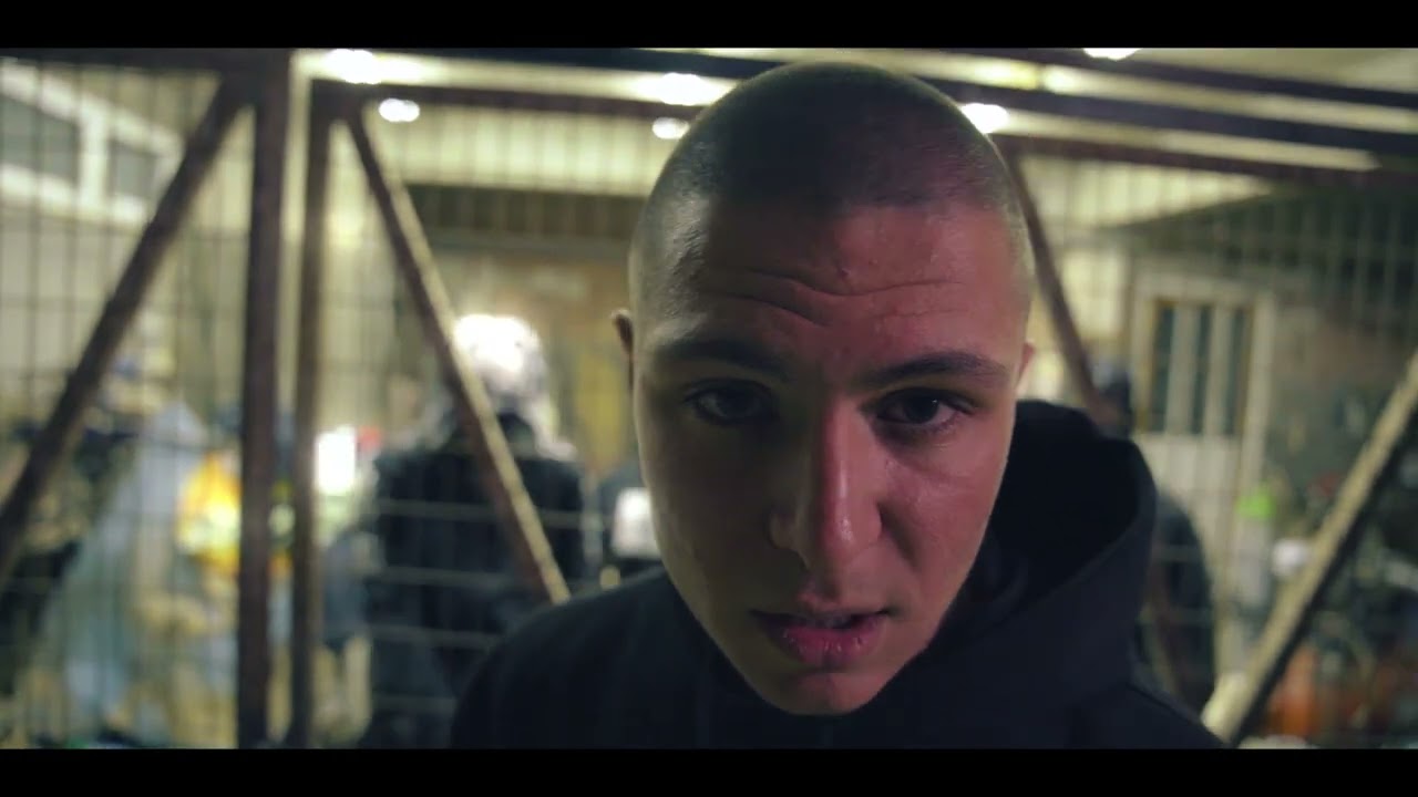 Assista a Donn - V FOR VENDETTA (Official Music Video) no YouTube Assista a Donn - V FOR VENDETTA (Official Music Video) no YouTube