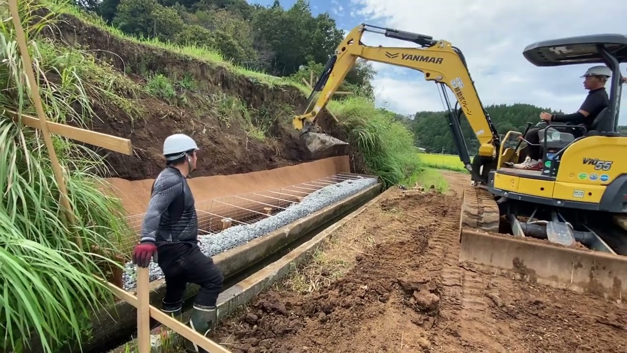 砕石かごのユンボ仕事だよ！後半