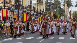 Cientos de melillenses arropan a los militares en el desfile del DIFAS