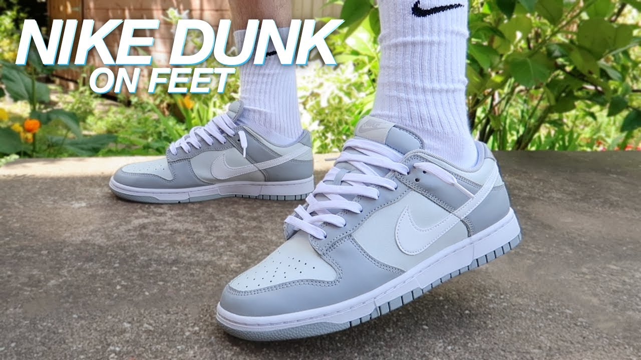 nike dunks grey and white