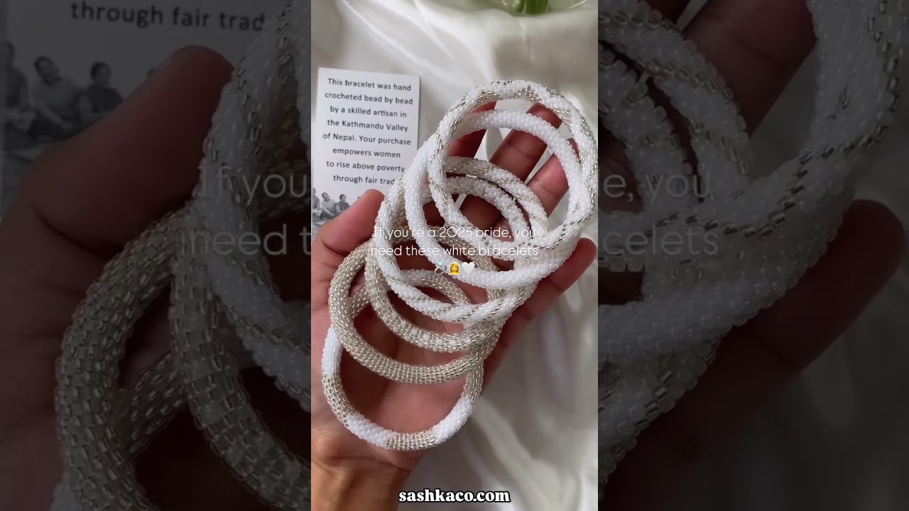 Handmade bracelets in Nepal😎 