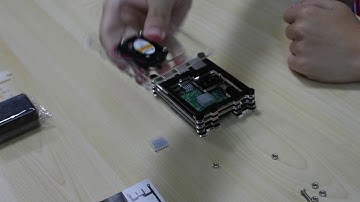 Smraza Raspberry pi 3 ケースのインストール（黒白）