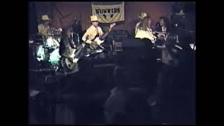 Sunrise Band - Dancing Your Memory Away - Live At The Renegade Bar, El Cajon, Calif. 1989