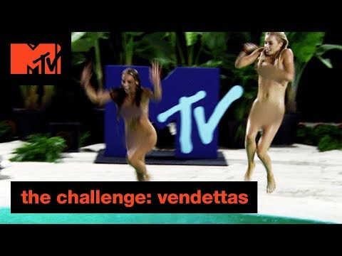 'Pretty Much Naked' Official Sneak Peek | The Challenge: Vendettas | MTV