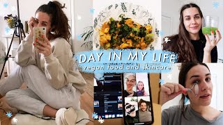 DAY IN LIFE: vegan food, acne prone skincare and celery juice (vlog)
