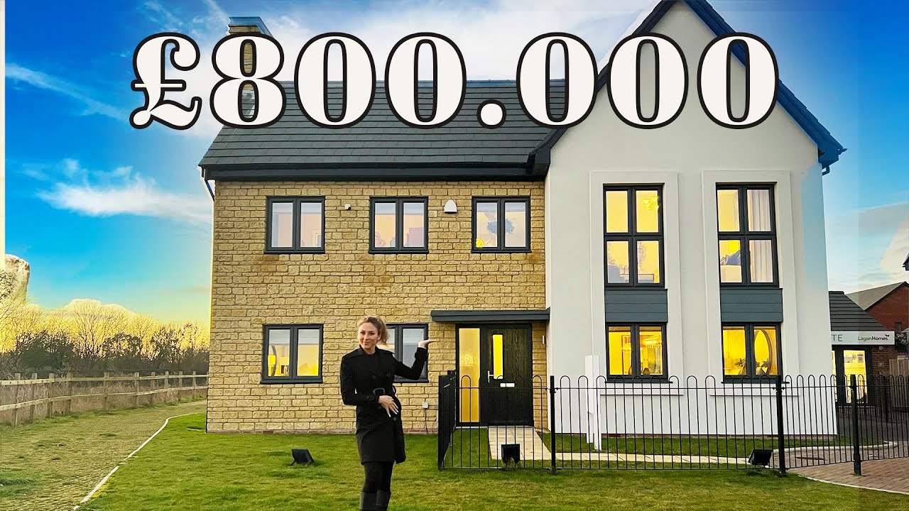 Inside an IDEAL 5 bedroom family home 2022 |