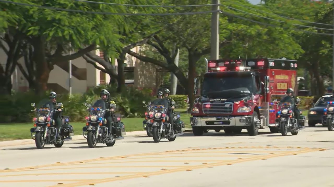 Deputy dies during crash in Broward County - YouTube
