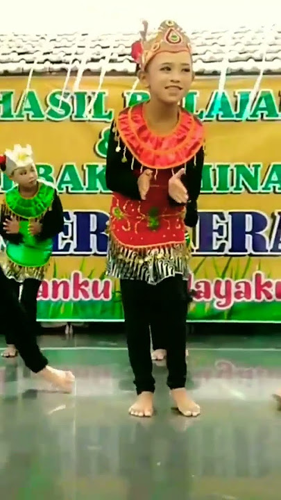 Download lagu Tari Bermain Anak SD Lucu ( Pentas Seni Kreatif )