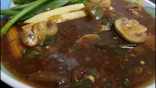 Learn how to make stir fry vegetables in hot garlic sauce by following
these few steps given the home chef sagar kataria only at hungry
belly!stir veg...