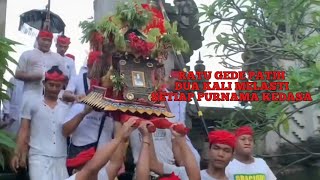 THE BURNING SPIRIT OF THE QUEEN GEDE PATIH PESAREN TRUNA (MELASTI BULIAN, KUBUTAMBAHAN)