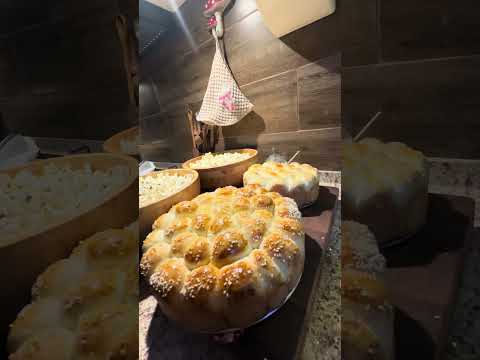 كل عام وانتم بالف خير الله يديم اللمة والنعمة يارب عليكم وعلى أحبابكم اكسبلور