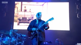 Video thumbnail of "New Order - Singularity HD (Glastonbury Festival, Worthy Farm, Pilton, England, 25.06.16.)"