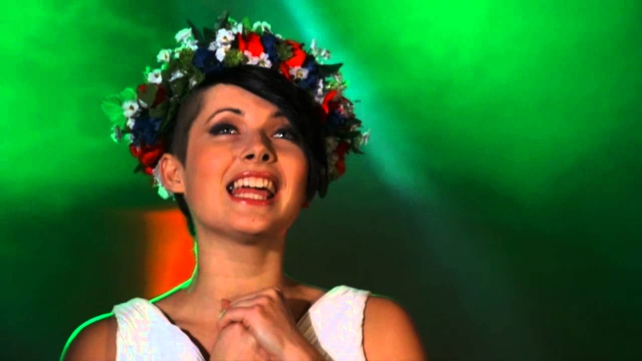 Antra Stafecka - Pie Dieviņa gari galdi