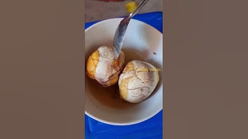 One of the very famous local specialty in Hanoi #thebaobabrepublic #hanoi #hanoifood #hanoitour