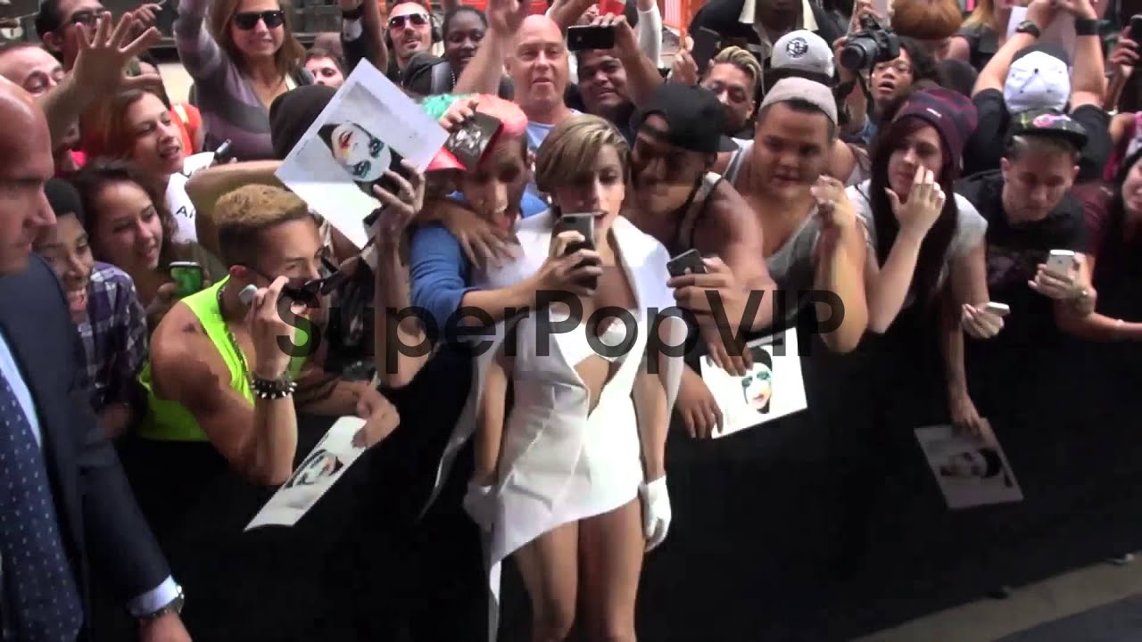 Lady Gaga arrives at the 'Good Morning America' studio La...