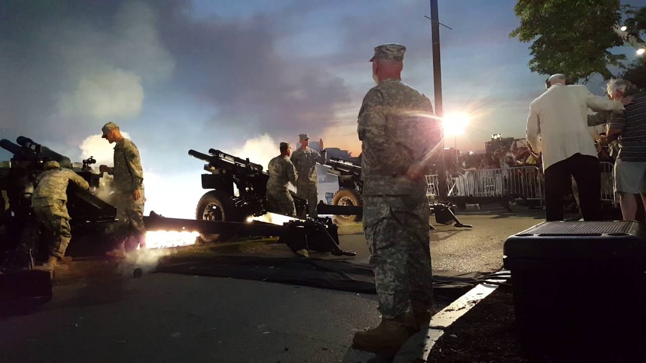 101ST Field Artillery Boston Pops 1812 Overture - YouTube