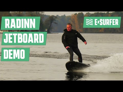 Видео: Radinn G2X Jetboard предлага електрическо сърфиране без вълни