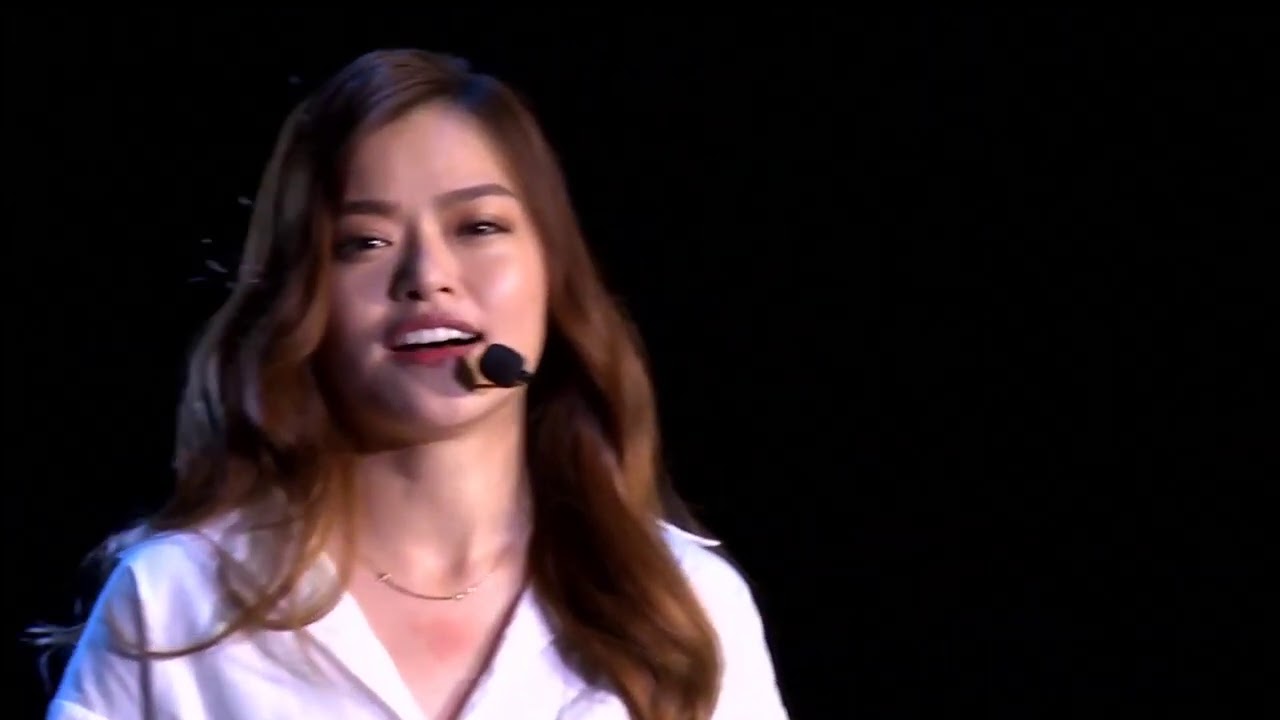 你，為什麼是你? Be Proud to Who You Are | Blaire Chen | TEDxNCU