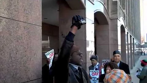McCowan leads Hands off Libya rally