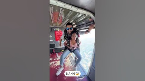Skydiving gone wrong 😂😅 #skydiving #skydive