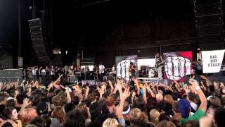 Pierce The Veil - King For A Day (ft. Kellin Quin) - Chicago Warped Tour 2012