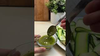 Insalata di zucchine grigliate marinate con tonno e limone. #ilcaldosaporedelsud
