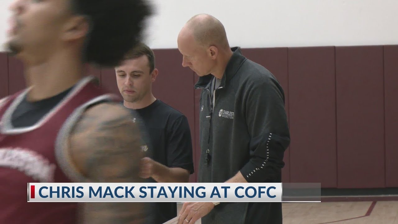 Chris Mack staying at College of Charleston