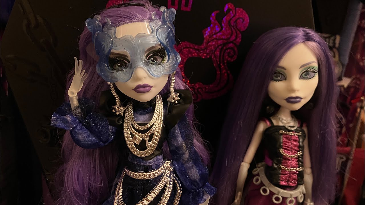 Spectra Vondergeist Doll Monster High Midnight Runway