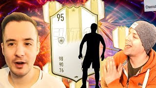 I GOT A NEW PRIME MOMENTS ICON HE'S INSANE!!! - FIFA 19 ULTIMATE TEAM PACK OPENING