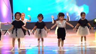 Video thumbnail of "Sapne mere sach ho jaana re Song / Dance performance / Dance Video / Cute prancii"