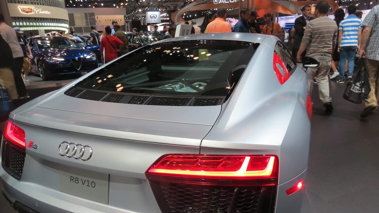 Cars Of New York International Auto Show April 2017 4k You Cars Of New York International Auto Show April 2017 4k