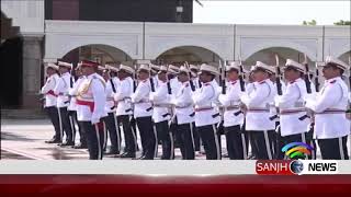 PM Imran Khan's warm welcome in Bahrain | Sanjh News 17 December 2019