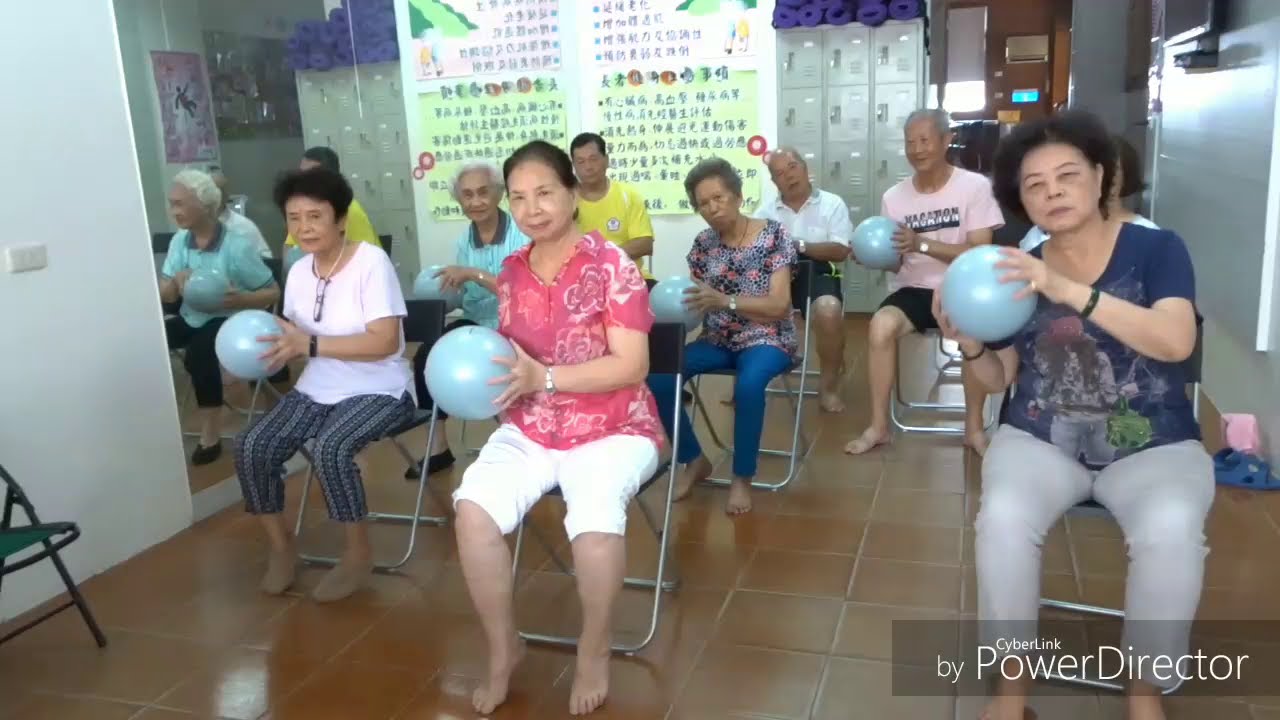 004望月想愛人-銀髮族彈力球運動（指導老師：黃鈺媄）