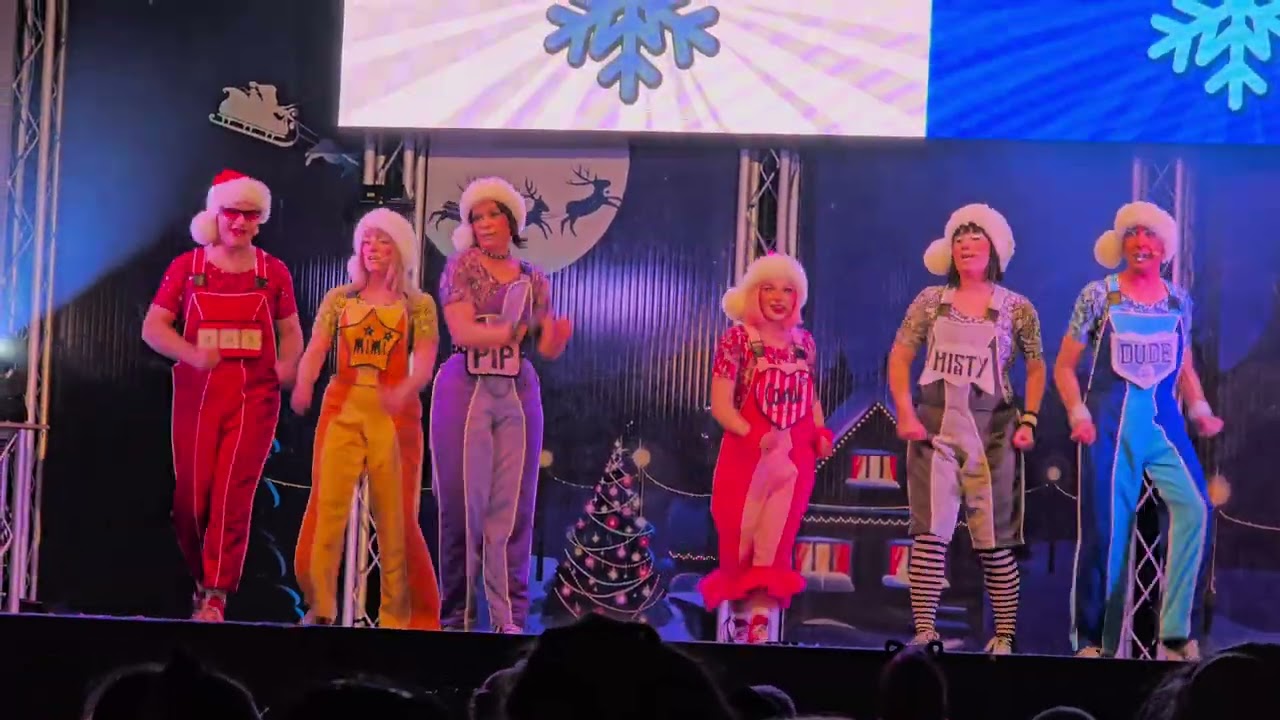 Skyline Gang at Butlins Minehead, Christmas show. 🔥 