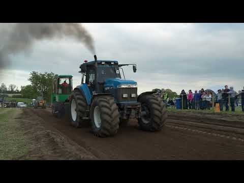 Big Blue, New Holland 8970 Tractor Pull