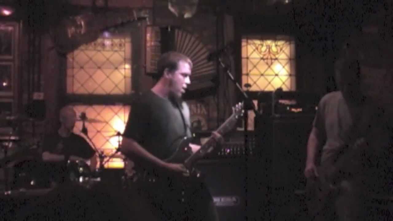 Embertide - Eyes Turn Black (live @ Phoenix Hill Tavern