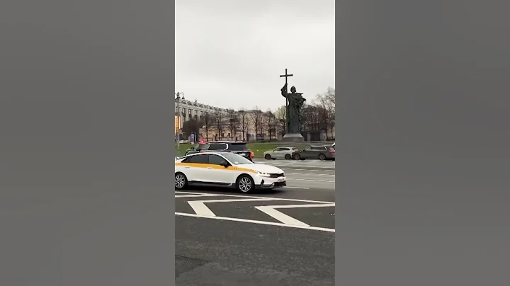 Steve Witkoff and Jared Kushner Arrive in Moscow in Bid to Broker Ukraine War Peace Deal #shorts