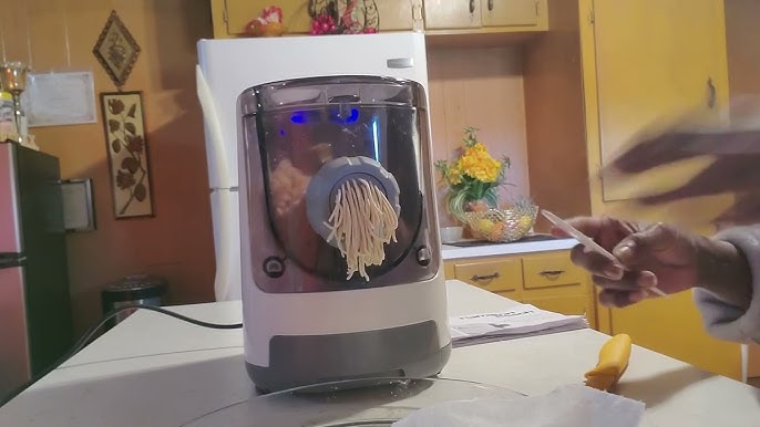 Product Testing: Philips Pasta Maker - Suzie The Foodie