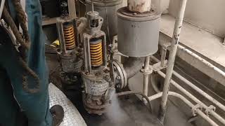 Boiler safety valves - Pressure adjustment and setting
