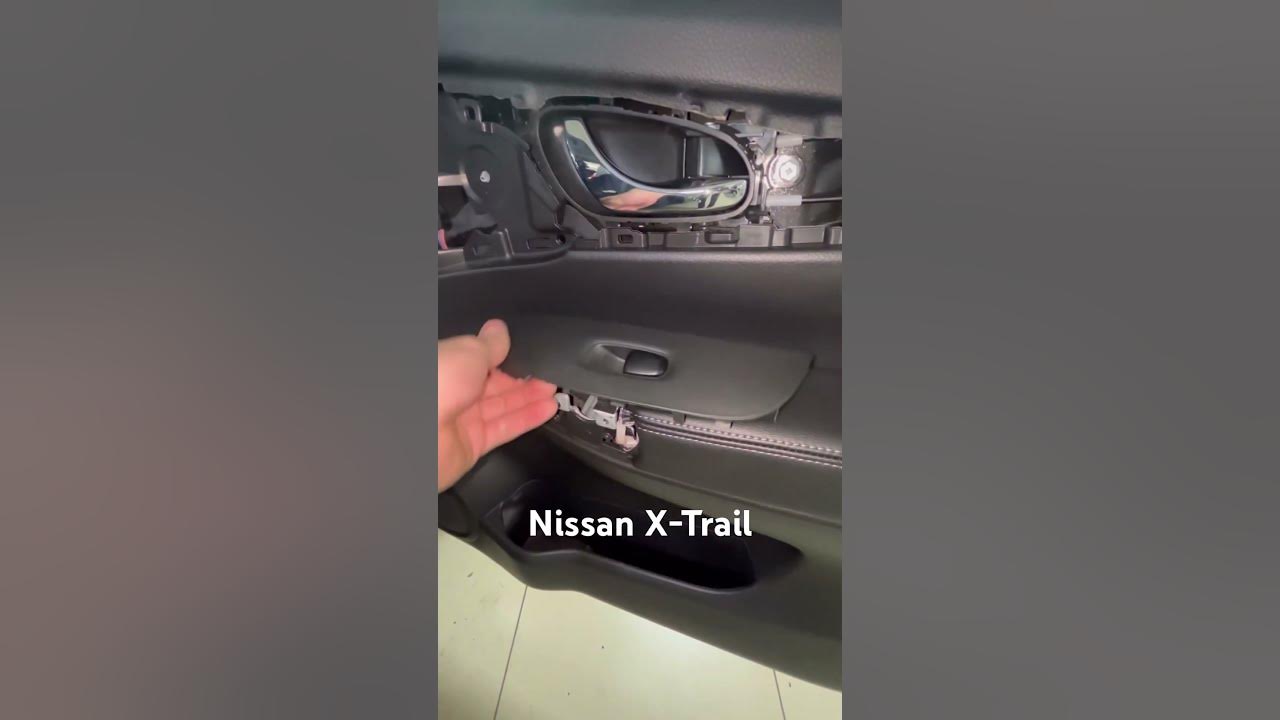 Как снять дверную карту ниссан икстрейл