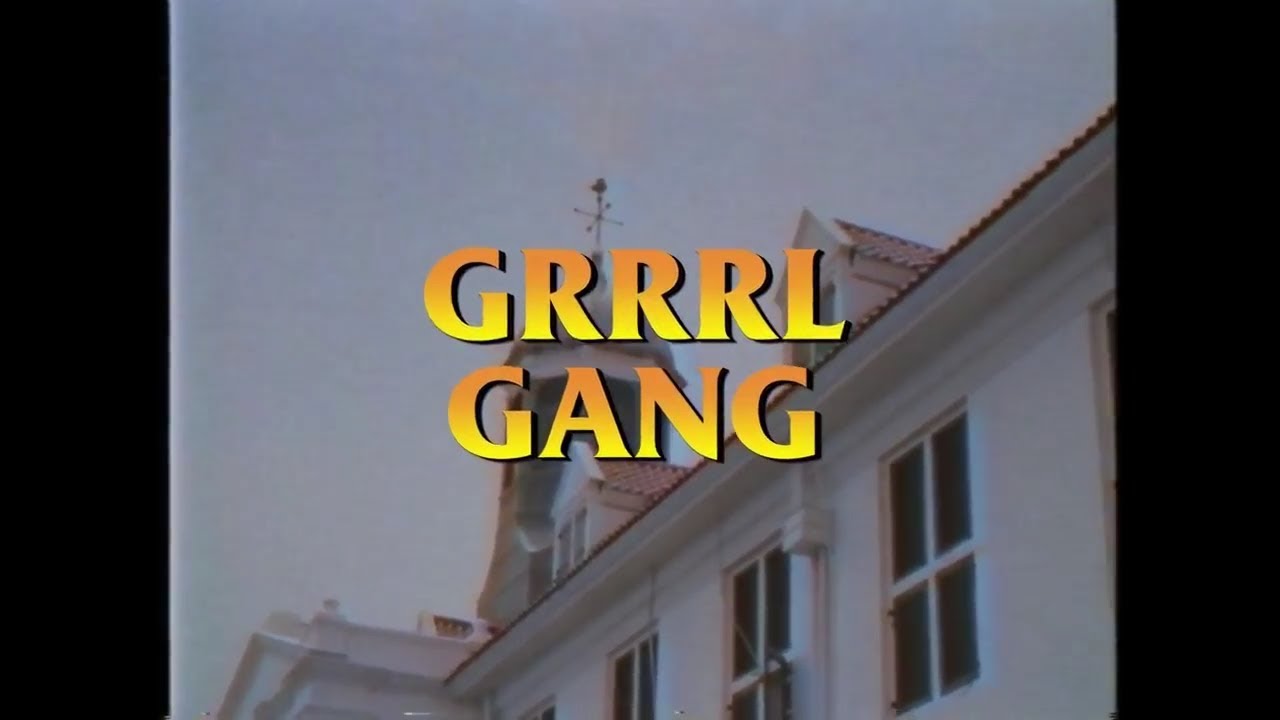 Grrrl gang - bathroom - YouTube