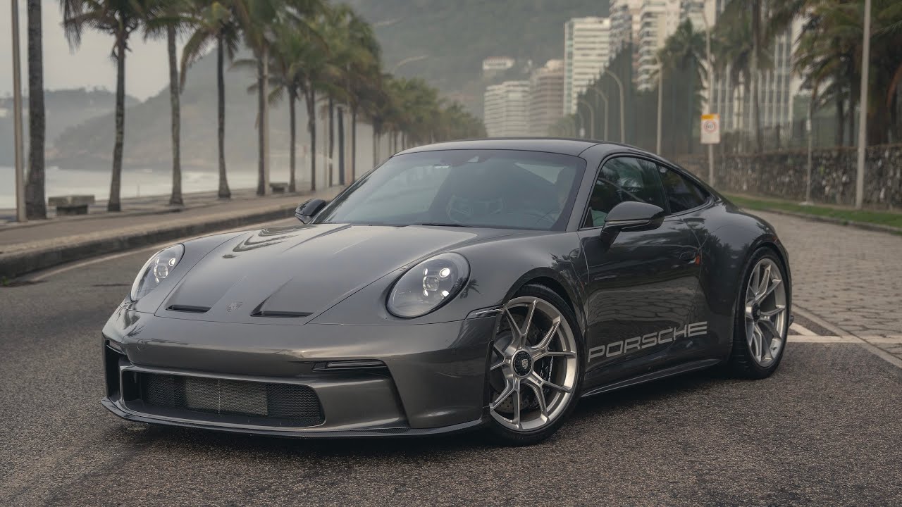 Apresentando a Antunes Custom 02, segundo carro customizado por nós. Uma GT3 Touring 992.1