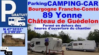 89 Parking camping-car Château de Guédelon Hello!camping-car