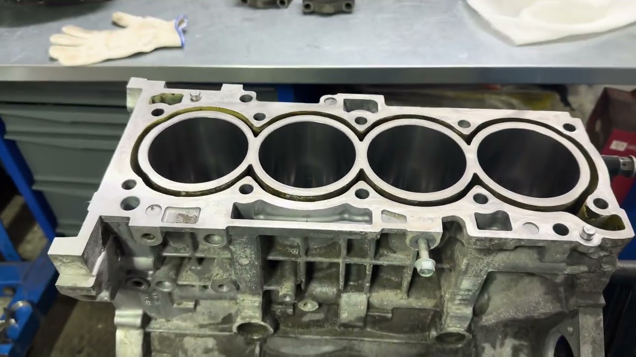 Киа Спортейдж 2.0 G4KD сильнейшие задиры и перегрев мотора.картонки в радиаторы летом!?