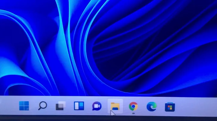 Installed Windows 11 on HP Compaq Elite 8200. Need install Intel Graphics Drivers from HP: 1024x768