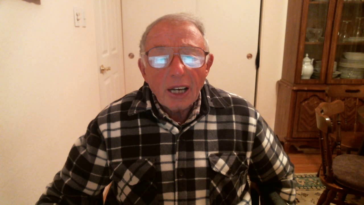 Video 975 В городском саду. Поёт Марти Кругликов