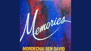 Miniatura de vídeo de "Mordechai Ben David - Memories"