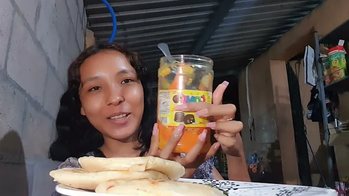 Asi se preparan unas ricas pupusas de mora // Dama...